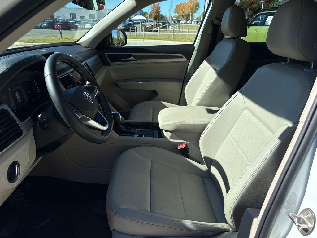 used 2021 Volkswagen Atlas car, priced at $21,500