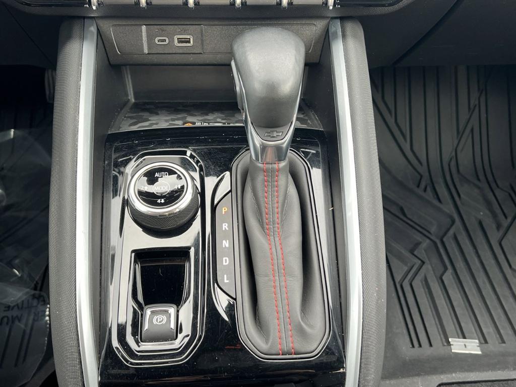 used 2023 Chevrolet Colorado car, priced at $30,000