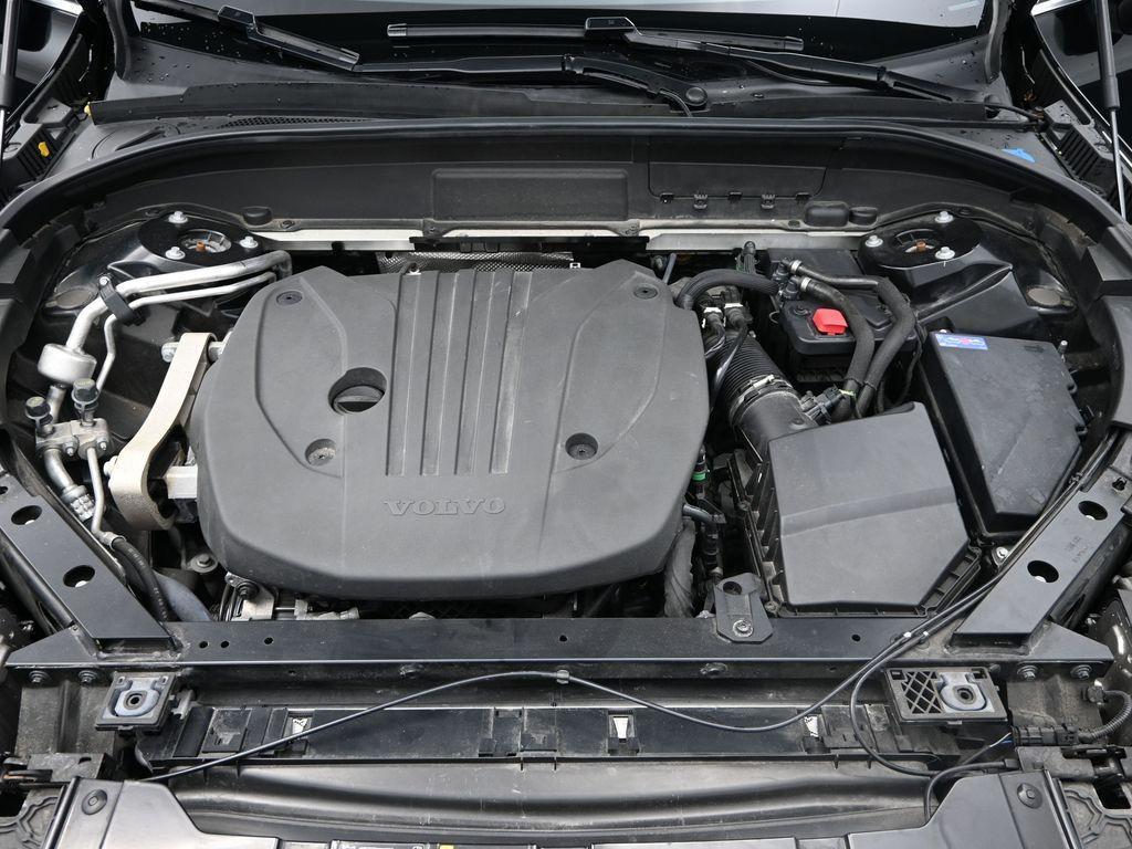 used 2023 Volvo XC60 car, priced at $35,700