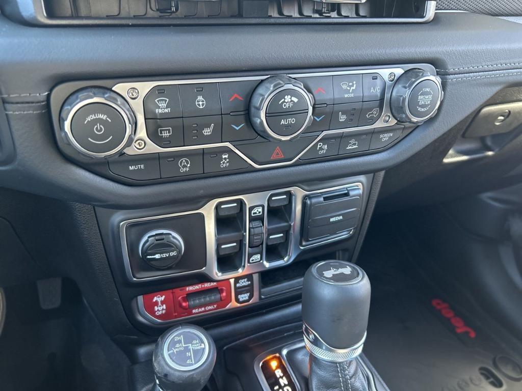 new 2026 Jeep Wrangler car, priced at $62,001