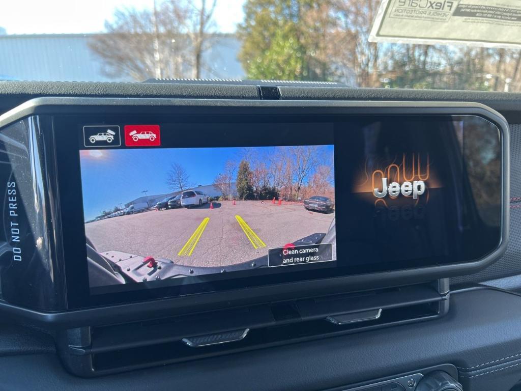 new 2026 Jeep Wrangler car, priced at $62,001