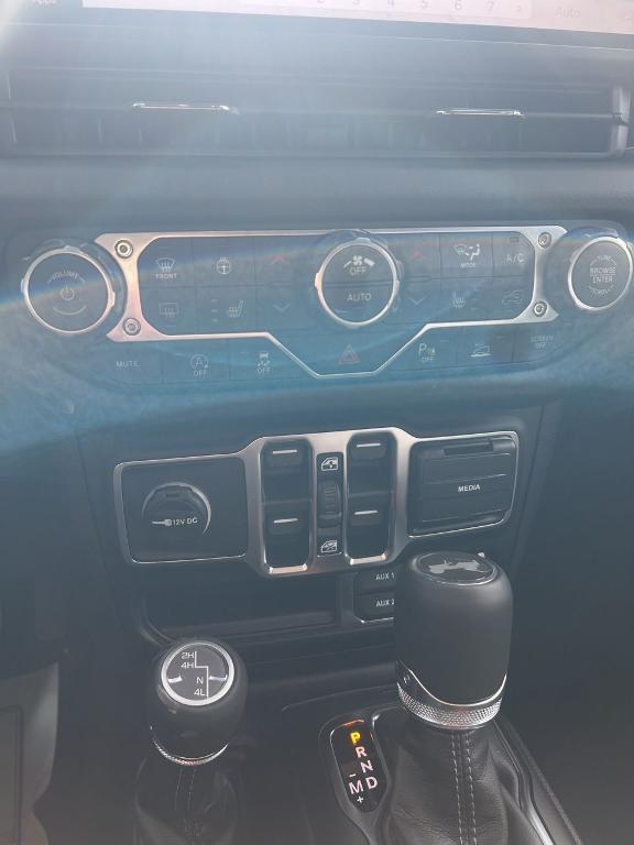 new 2026 Jeep Wrangler car, priced at $53,851