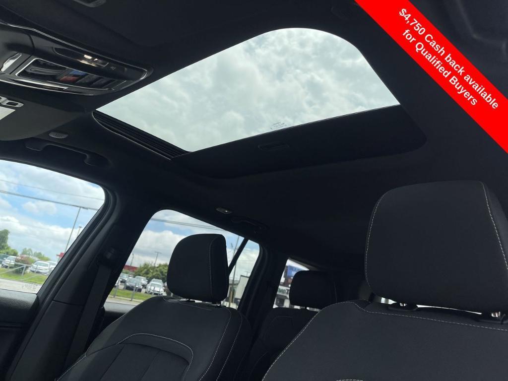 new 2025 Jeep Grand Cherokee car, priced at $31,781