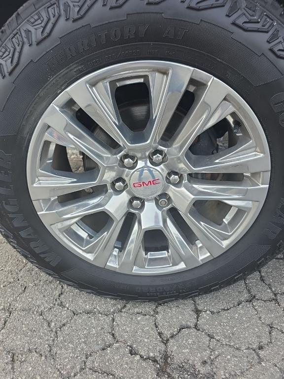 used 2021 GMC Sierra 1500 car, priced at $35,000