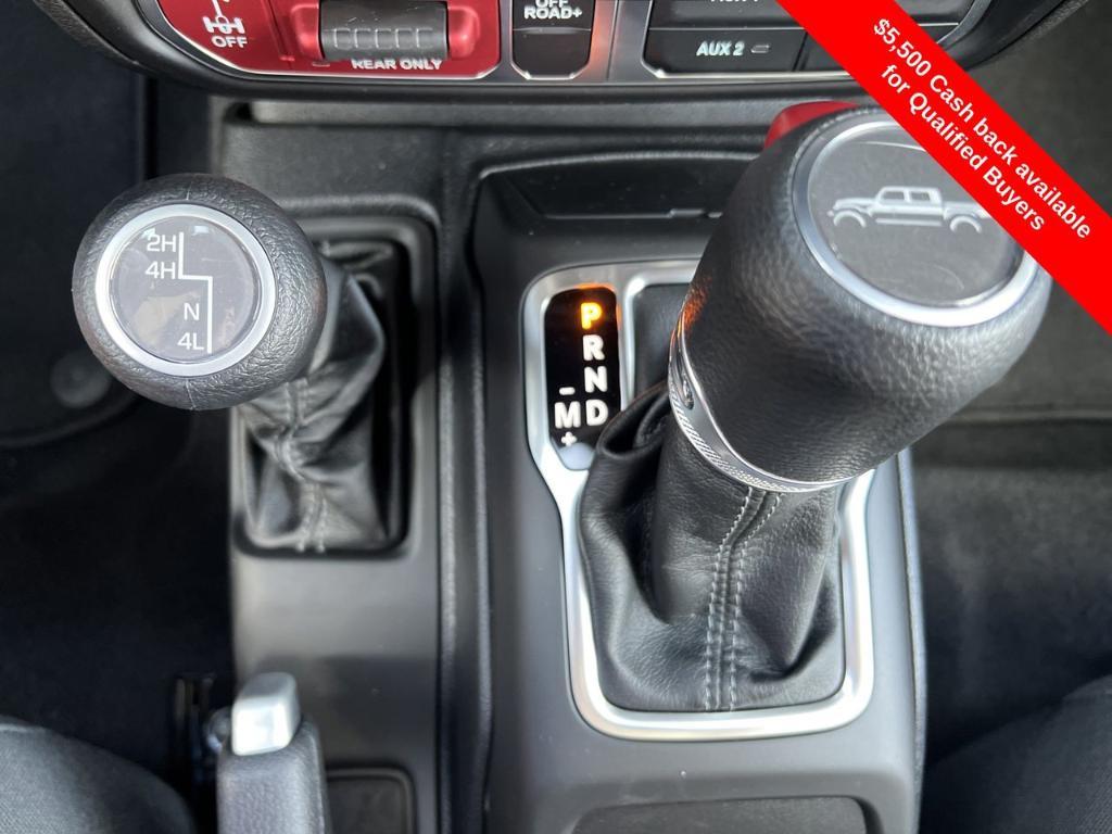 new 2025 Jeep Gladiator car, priced at $47,236