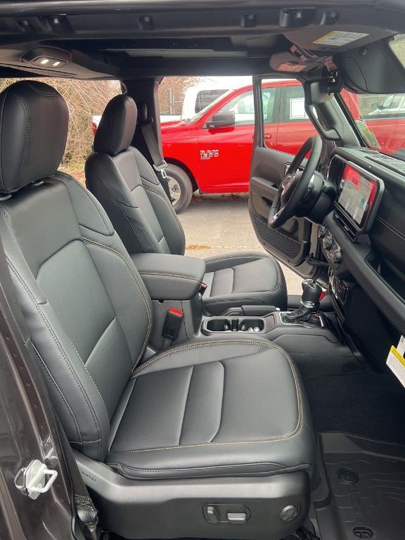 new 2026 Jeep Wrangler car, priced at $53,256