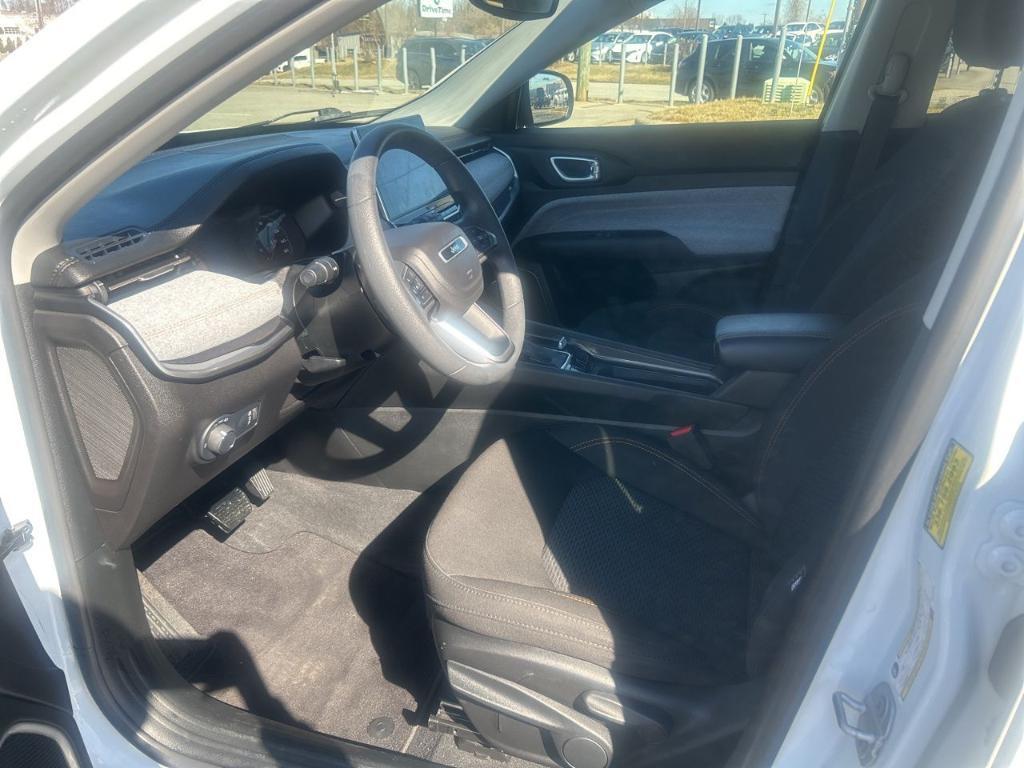 used 2022 Jeep Compass car, priced at $18,000