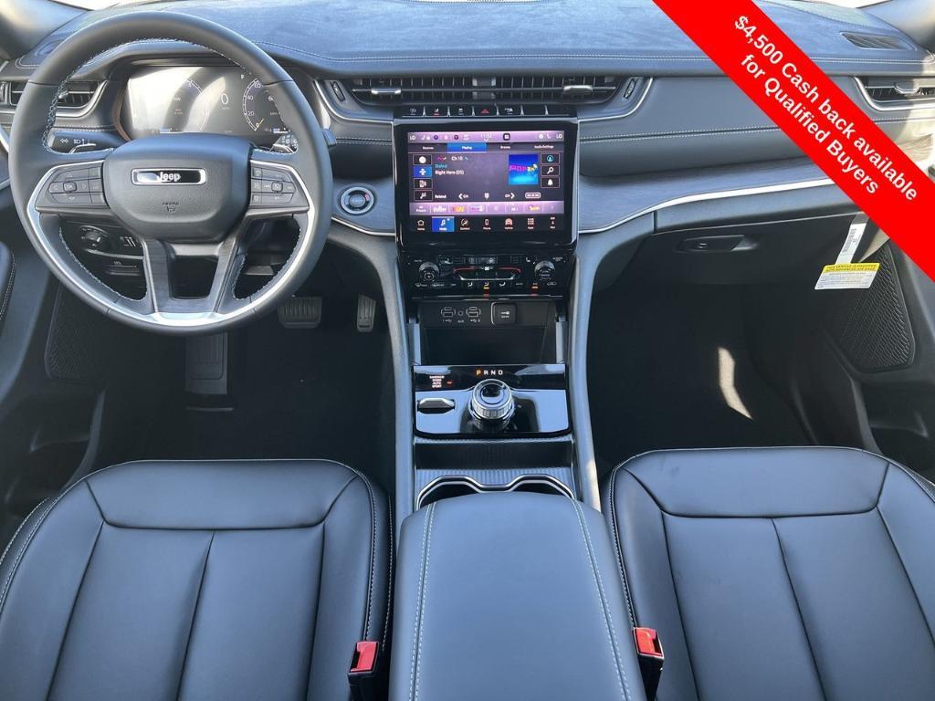 new 2025 Jeep Grand Cherokee L car, priced at $43,700