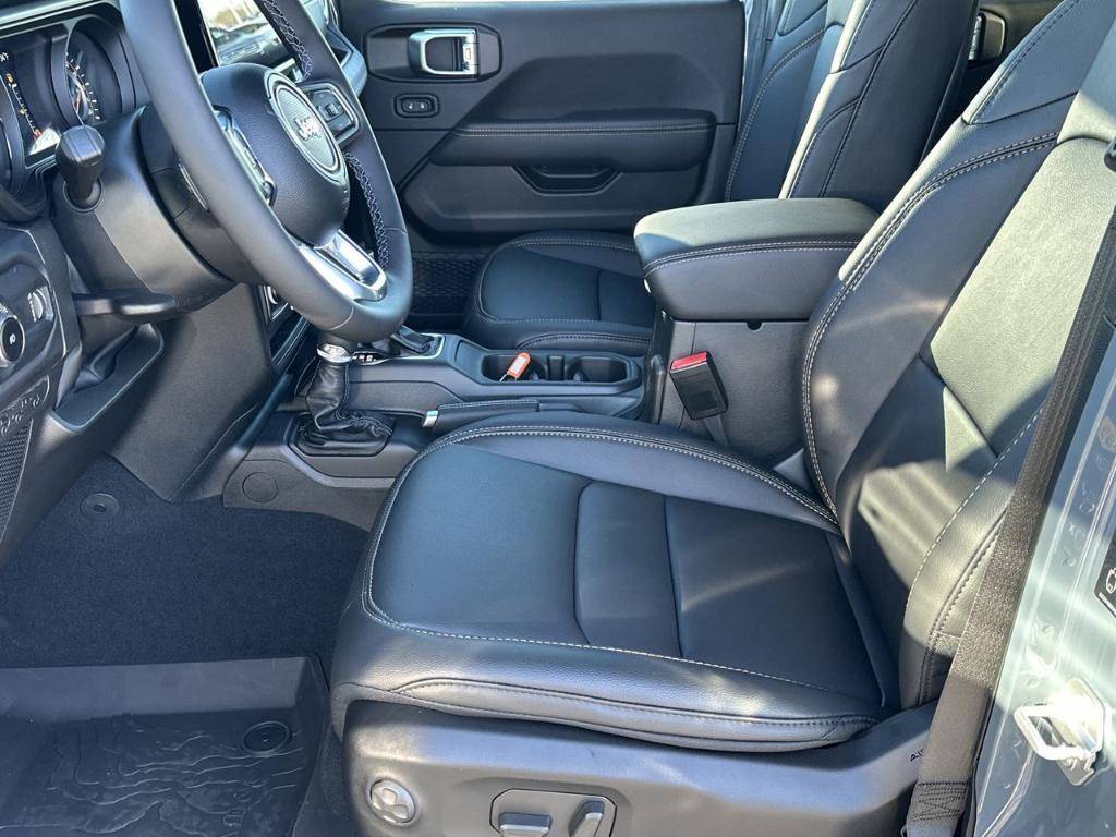 new 2026 Jeep Wrangler car, priced at $53,680
