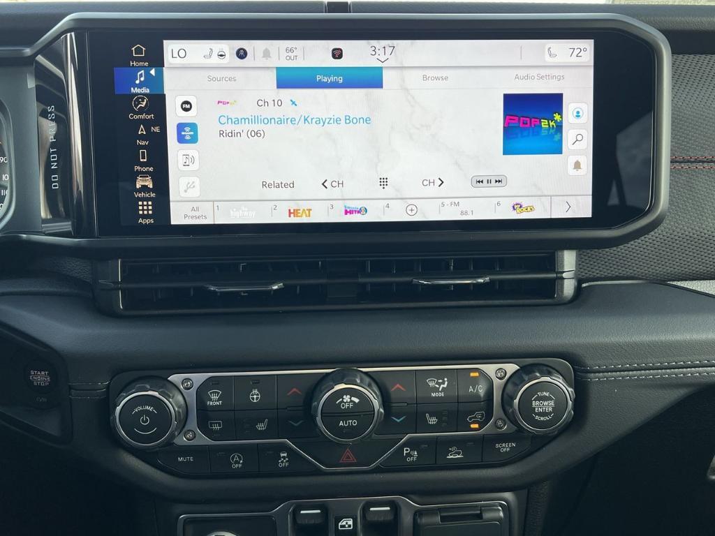 new 2026 Jeep Wrangler car, priced at $61,879