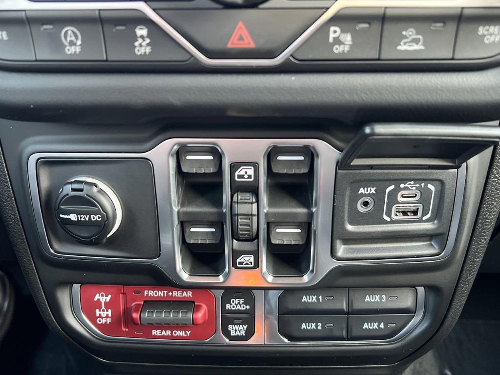 new 2026 Jeep Wrangler car, priced at $61,879