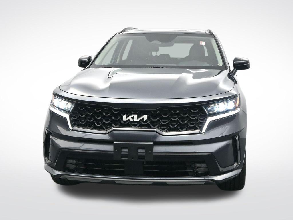 used 2022 Kia Sorento car, priced at $21,500