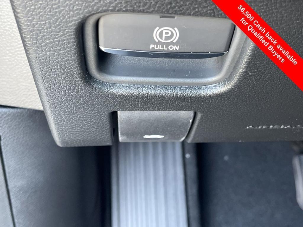 new 2025 Jeep Grand Cherokee L car, priced at $46,270