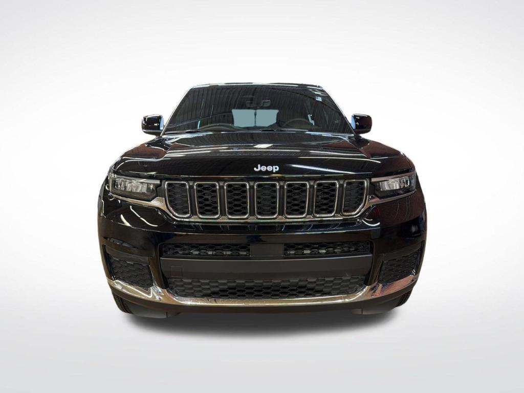 used 2025 Jeep Grand Cherokee L car, priced at $33,386