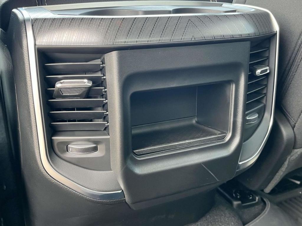 new 2025 Ram 1500 car