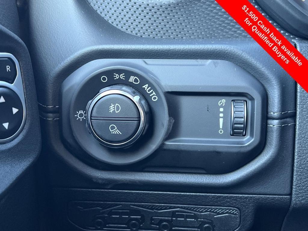 new 2026 Jeep Gladiator car, priced at $59,830