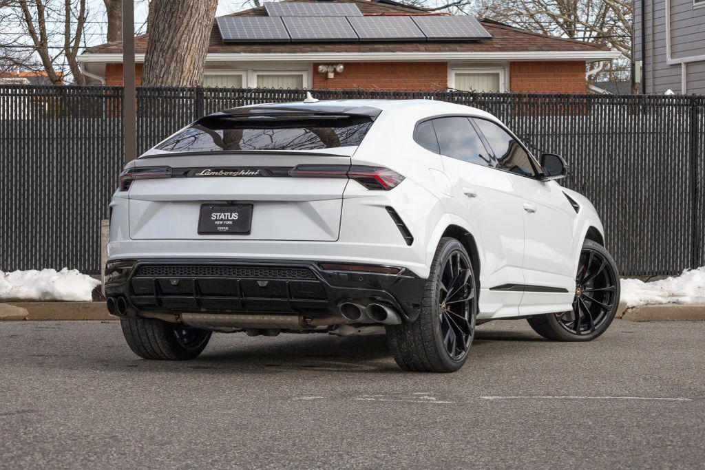 used 2022 Lamborghini Urus car, priced at $204,999