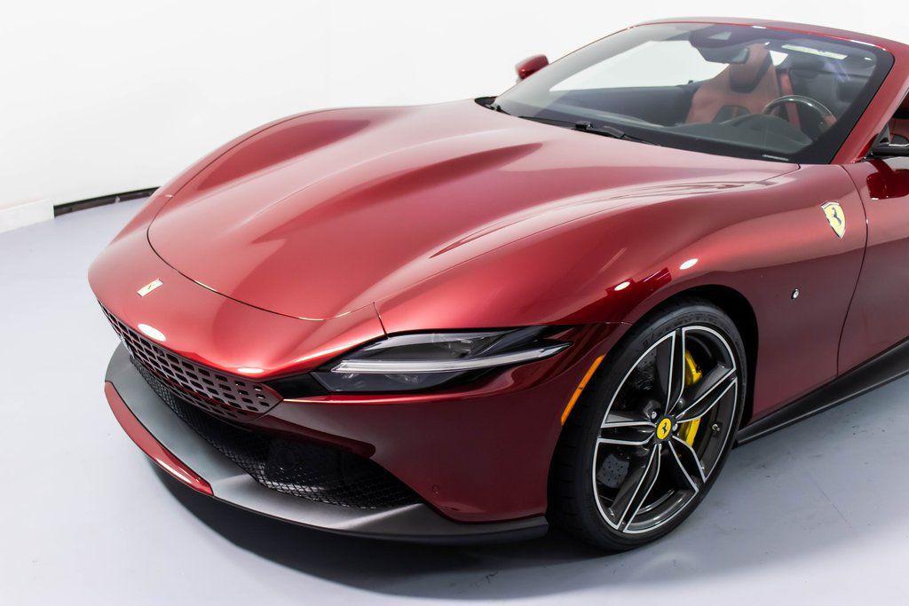 Rosso California 2025 Ferrari Roma Spider