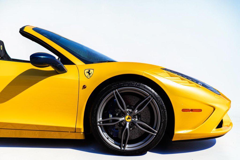 Ferrari 458 view 17
