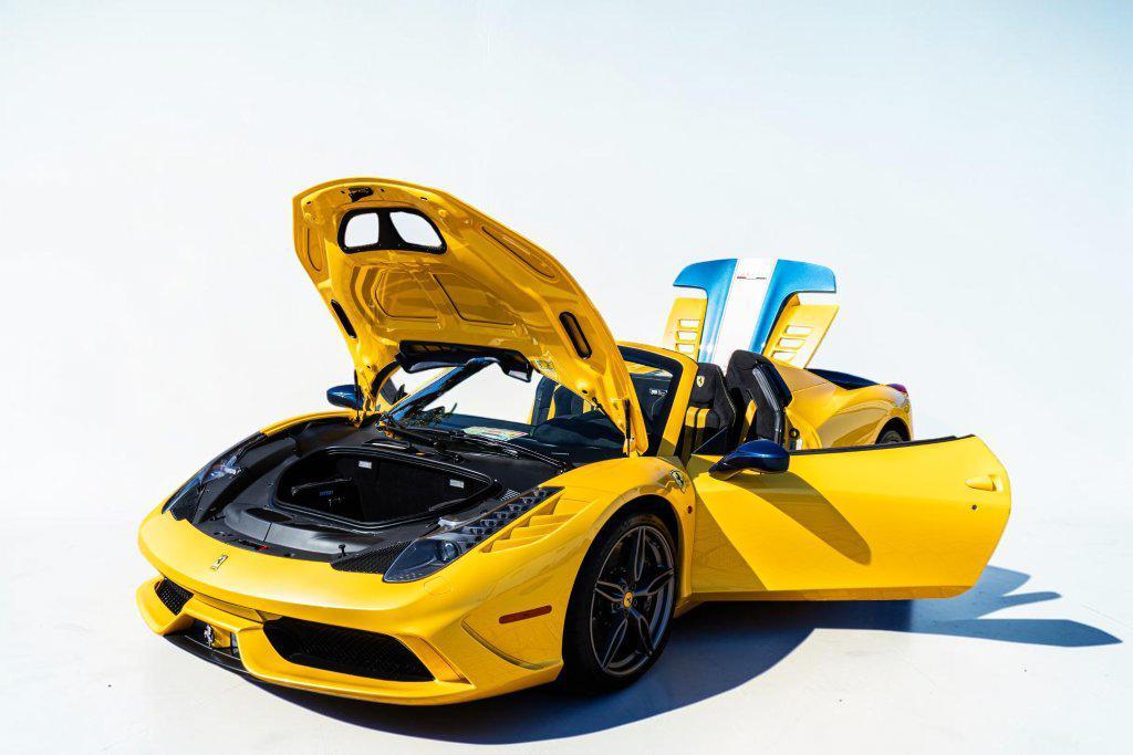Ferrari 458 view 34