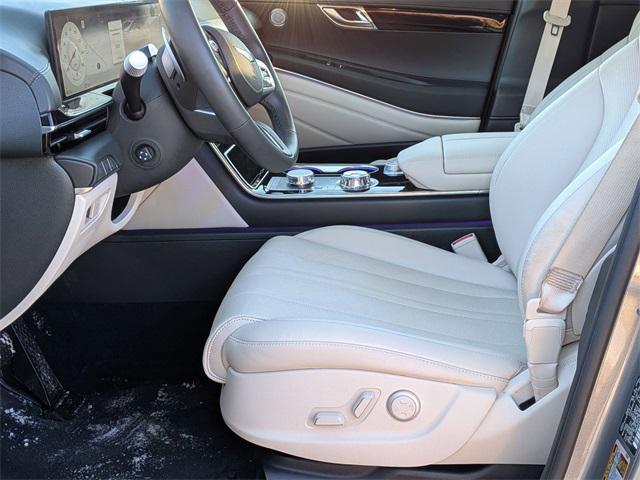 used 2025 Genesis GV80 car, priced at $51,999