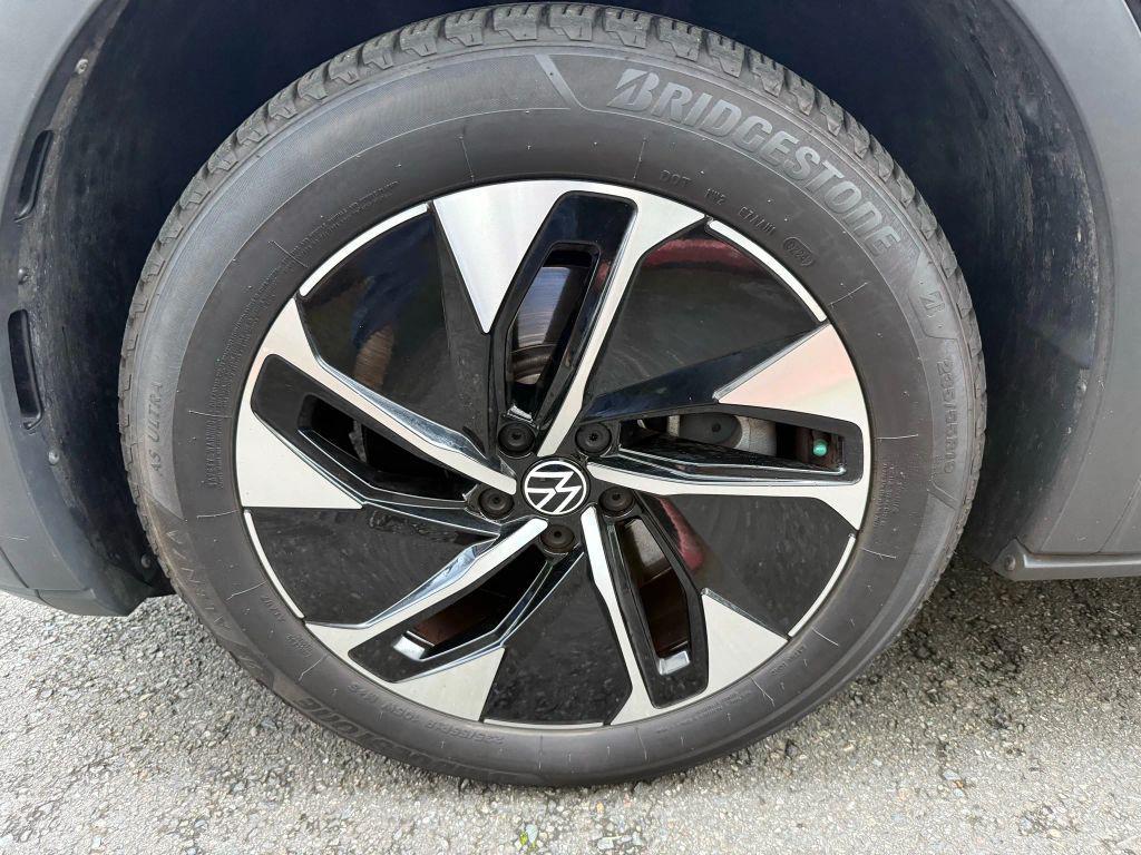 used 2022 Volkswagen ID.4 car, priced at $16,480