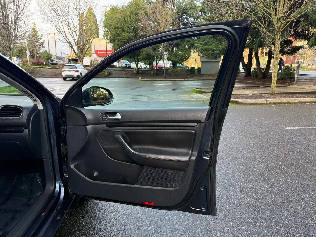 used 2010 Volkswagen Jetta car, priced at $13,480