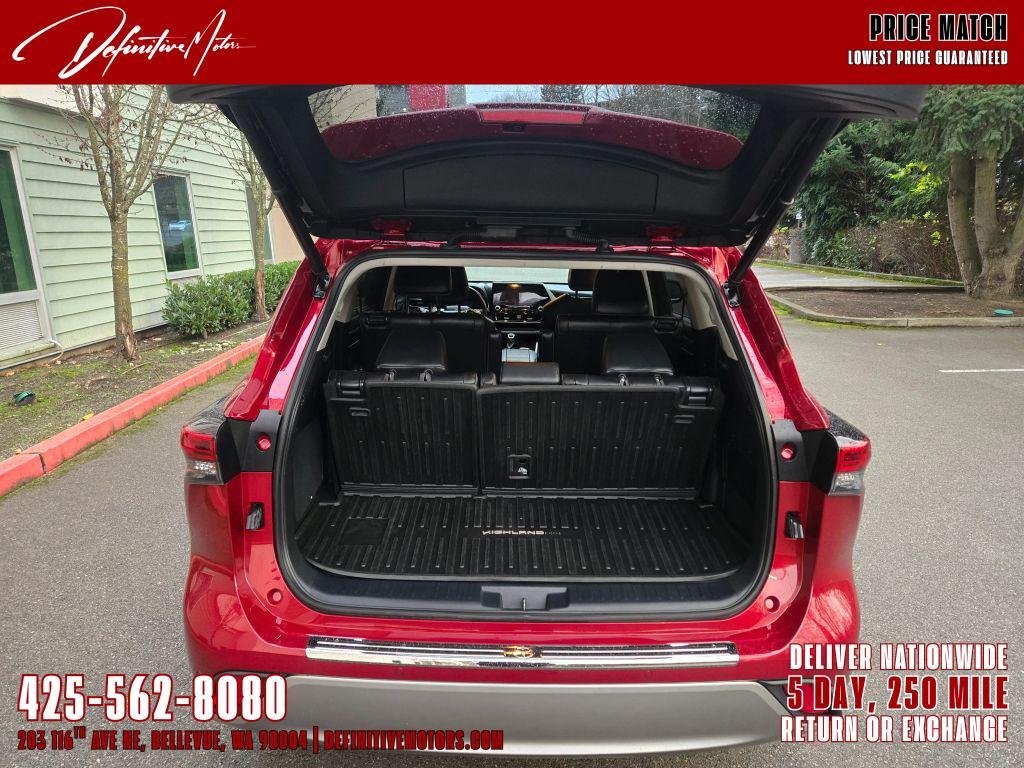 used 2021 Toyota Highlander Hybrid car, priced at $39,880