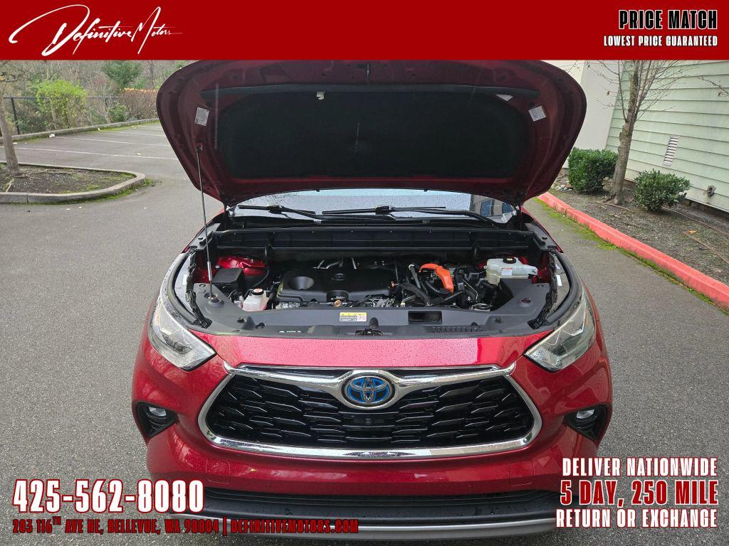 used 2021 Toyota Highlander Hybrid car, priced at $39,880