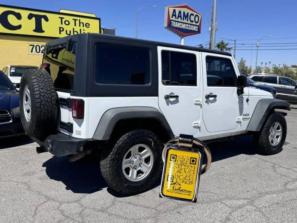 used 2015 Jeep Wrangler Unlimited car, priced at $16,995