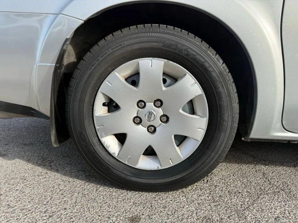 used 2005 Nissan Quest car, priced at $3,995