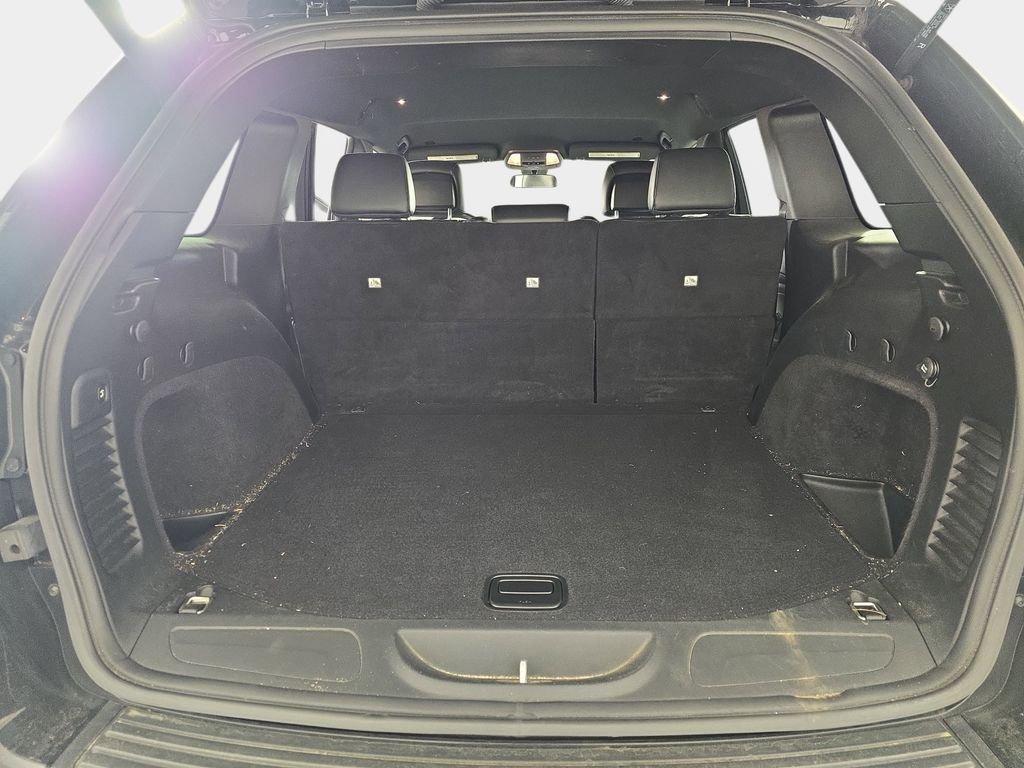 used 2021 Jeep Grand Cherokee car, priced at $18,789