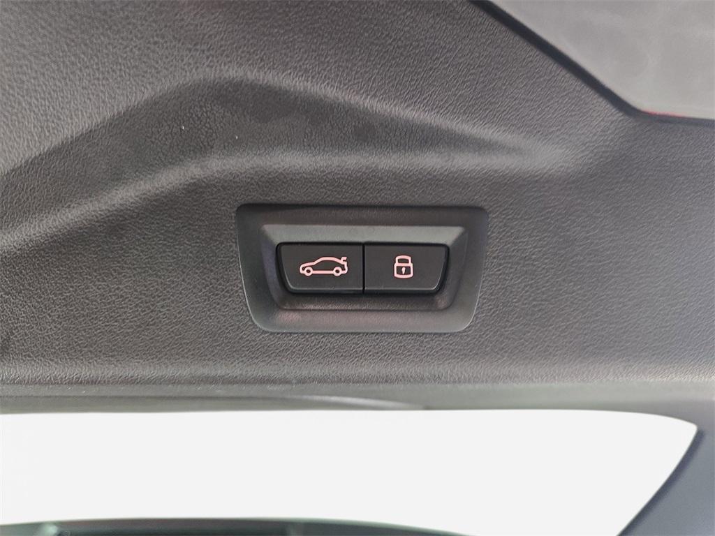 used 2024 BMW X7 car, priced at $74,990