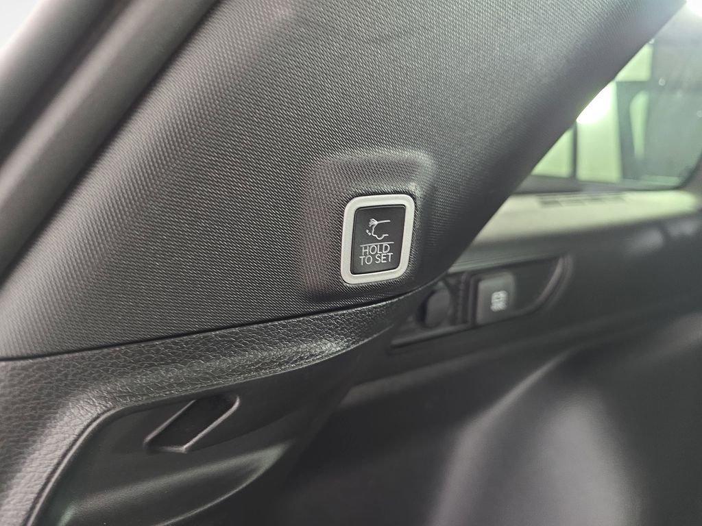 used 2024 Jeep Grand Cherokee car, priced at $35,620