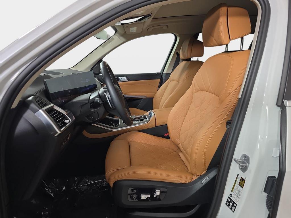 used 2026 BMW X7 car, priced at $82,998