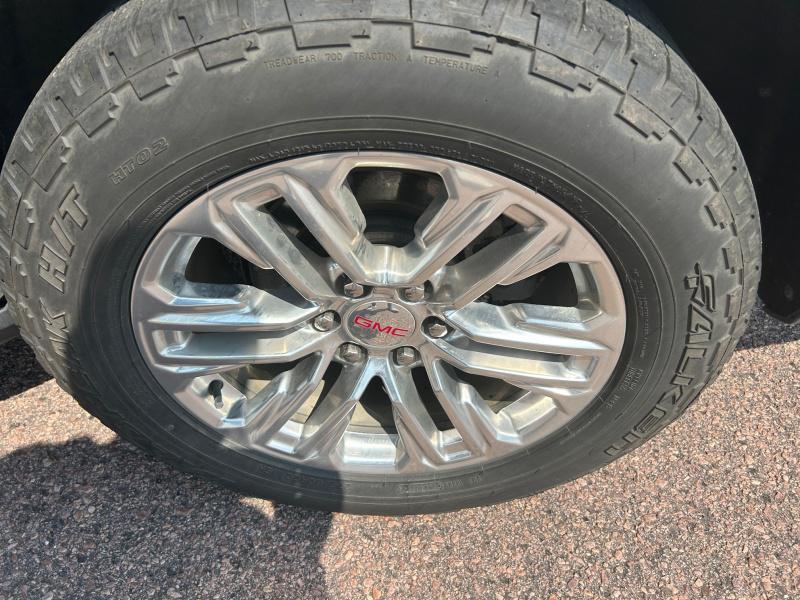 used 2021 GMC Yukon car, priced at $43,990