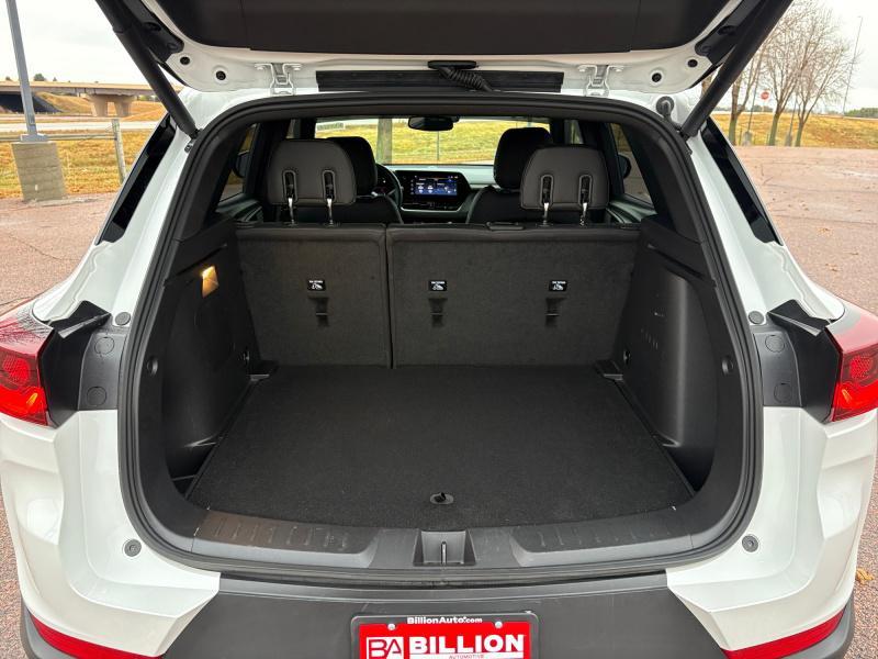 used 2025 Chevrolet TrailBlazer car, priced at $30,475