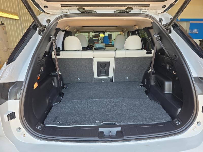 used 2024 Mitsubishi Outlander PHEV car, priced at $32,775