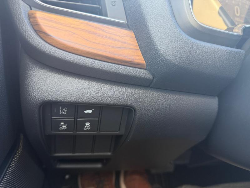 used 2017 Honda CR-V car, priced at $17,990