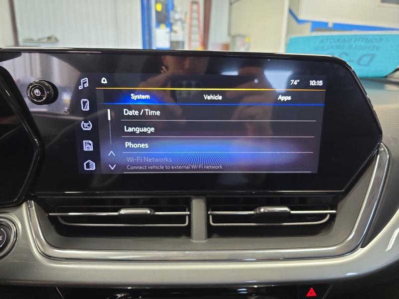 new 2025 Chevrolet Trax car, priced at $25,729