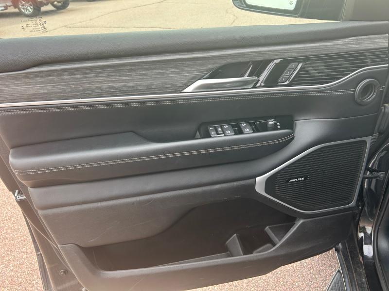 used 2023 Jeep Wagoneer L car, priced at $33,775