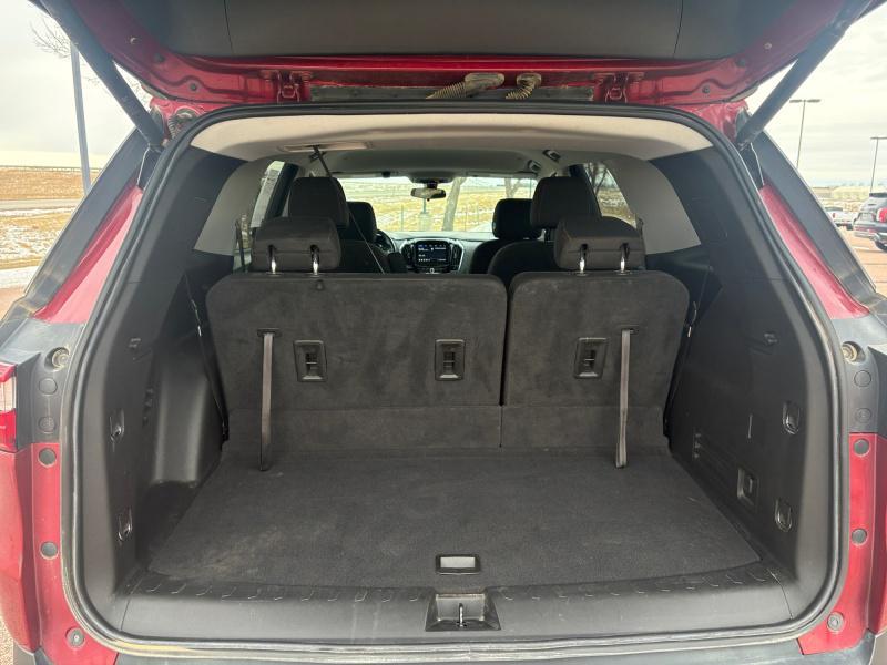 used 2021 Chevrolet Traverse car, priced at $22,775