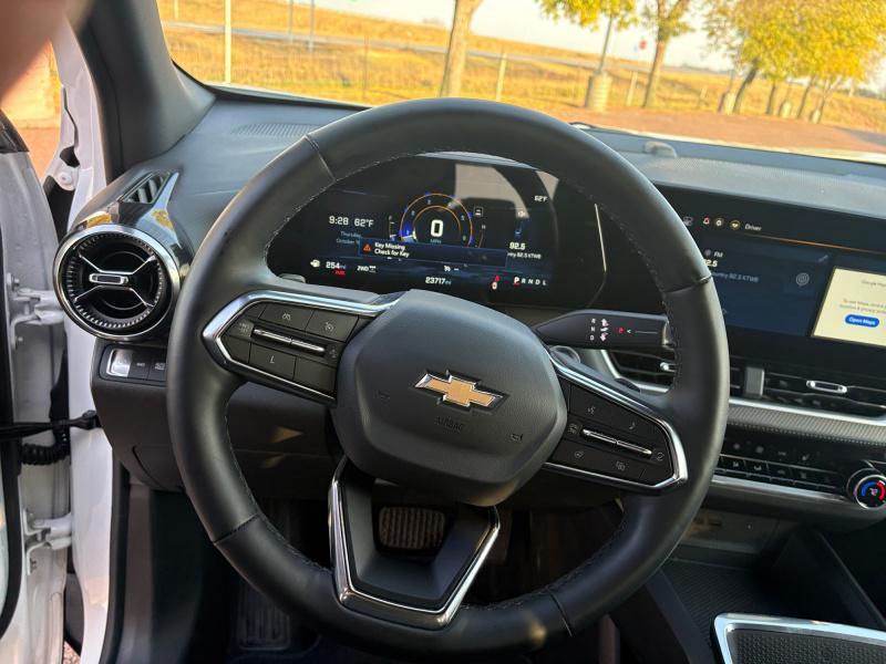 used 2025 Chevrolet Equinox car, priced at $29,775