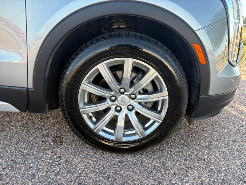 used 2023 Cadillac XT4 car, priced at $24,990