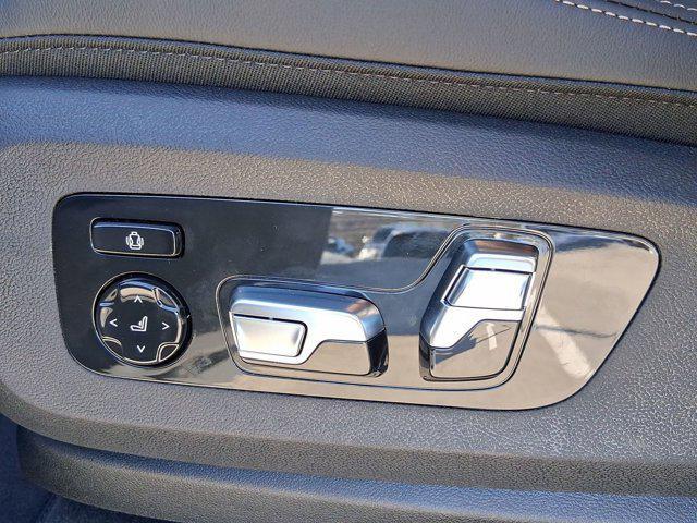 new 2026 BMW X7 car, priced at $99,660