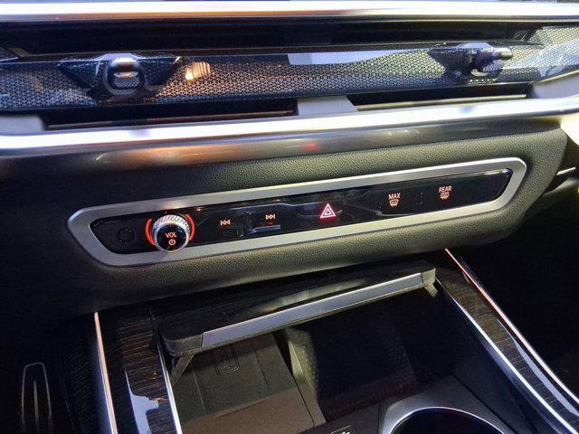 new 2026 BMW X7 car, priced at $99,085