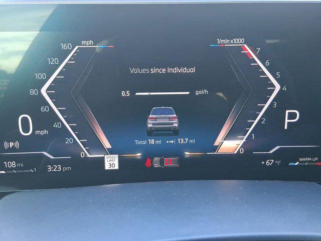 new 2026 BMW X7 car, priced at $98,905