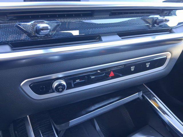 new 2026 BMW X7 car, priced at $98,905