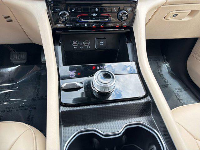 used 2024 Jeep Grand Cherokee car, priced at $36,697