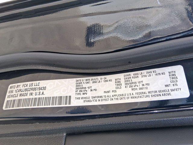 used 2024 Jeep Grand Cherokee L car, priced at $35,097